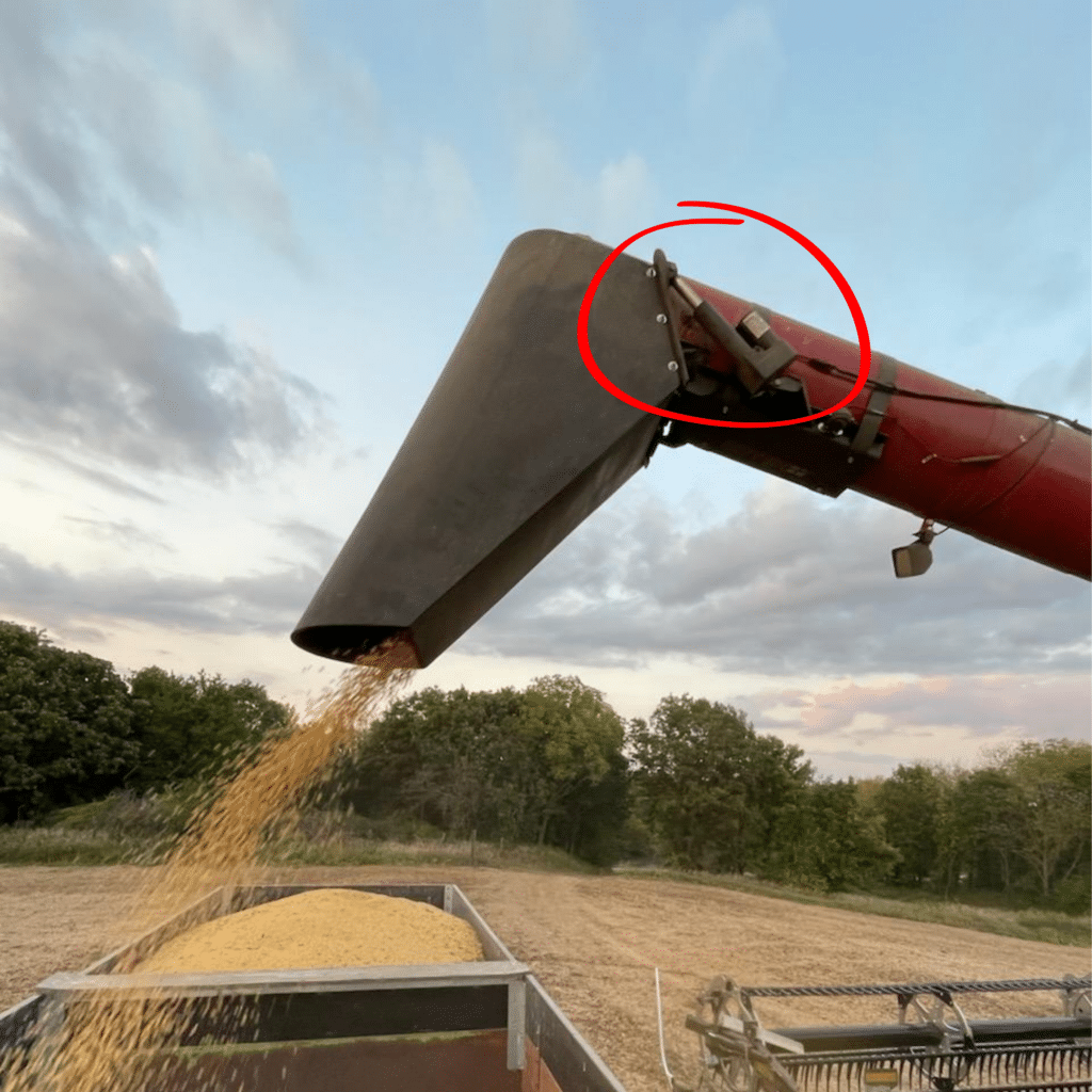 Hillco Pivoting Spout for Case Combines actuator